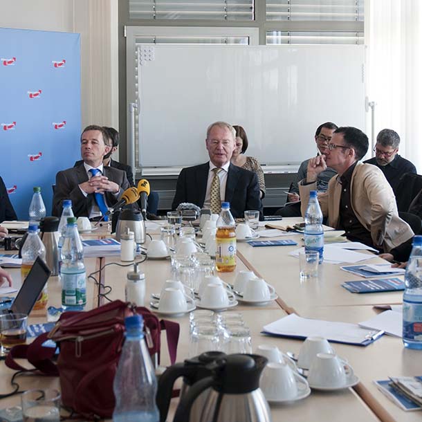 AfD-Gründer Bernd Lucke und Hans-Olaf Henkel, Foto: Emilio Esbardo