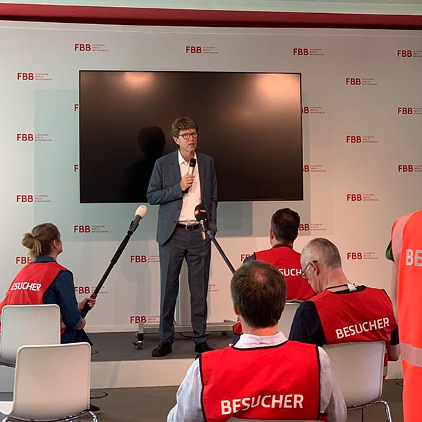 VAP-Gespräch mit Engelbert Lütke Daldrup, Geschäftsführer der Flughafengesellschaft Berlin-Brandenburg, Foto: Anja Kreienbring VAP-Gespräch mit Engelbert Lütke Daldrup, Geschäftsführer der Flughafengesellschaft Berlin-Brandenburg, Foto: Anja Kreienbring